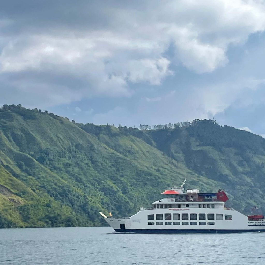 lake-toba-sumatra-21