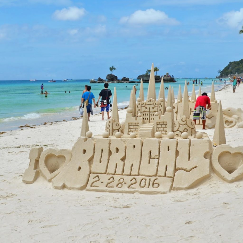 BORACAY WHITE BEACH