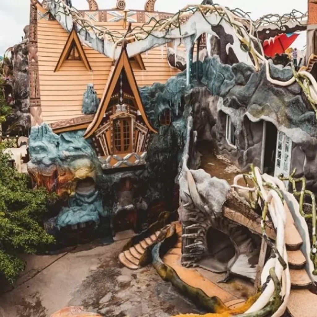 Crazy House, Dalat